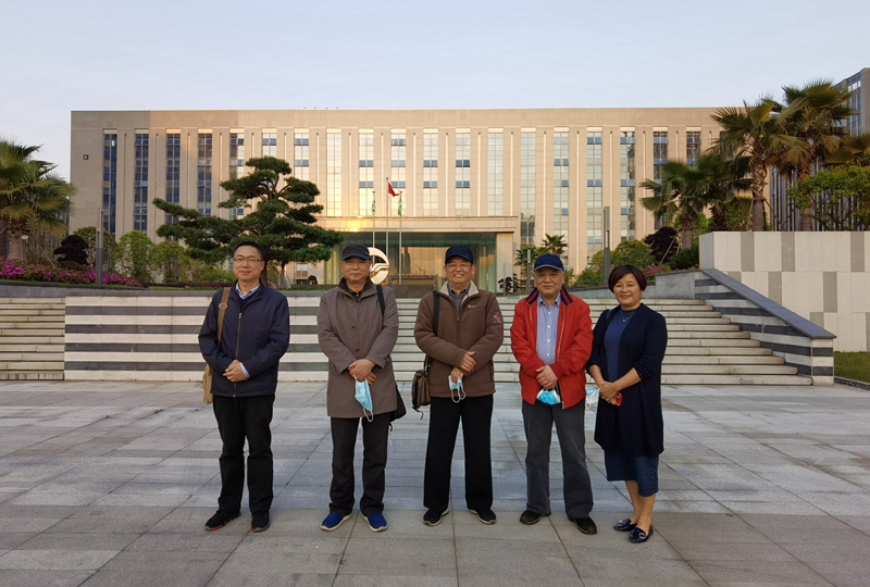 省企業(yè)報協(xié)會領導調研《浙農報》