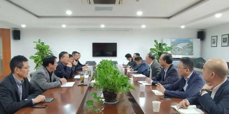 省興合集團總裁施建強調(diào)研金誠汽車、華通醫(yī)藥