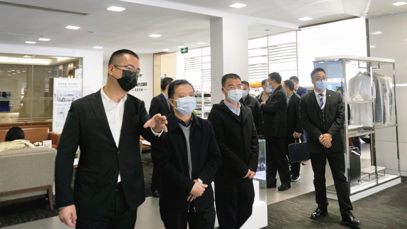 省供銷社、省興合集團領(lǐng)導(dǎo)赴金誠汽車開展基層“三服務(wù)”調(diào)研
