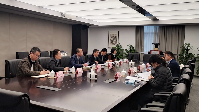 興合集團黨委專職副書記、紀(jì)委書記俞曉東到浙農(nóng)股份調(diào)研指導(dǎo)基層黨建工作
