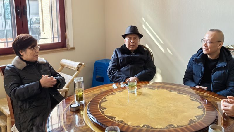 情暖新春 關(guān)懷相伴 浙農(nóng)控股集團領(lǐng)導走訪慰問退休老同志和困難員工