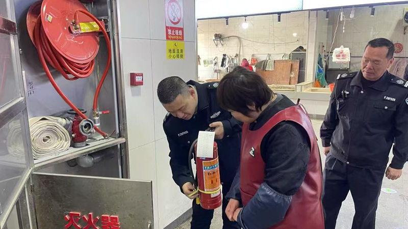 浦江農(nóng)批市場開展“問與答、學(xué)與用”消防安全主題活動