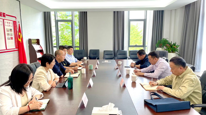 杭州市發(fā)改委黨組成員、二級巡視員馬佩龍到浙江農合調研